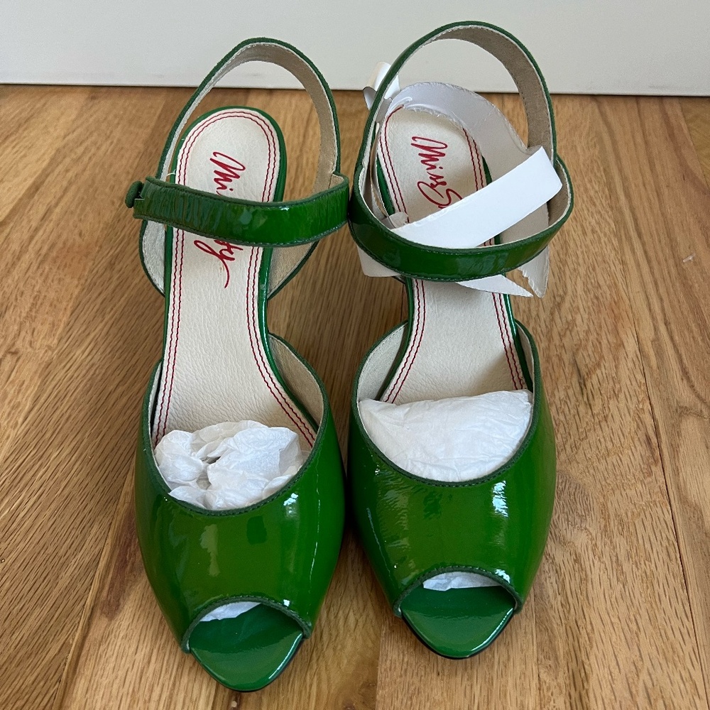 Miss Sixty Green Patent Peep Toe Ankle Strap Heels 39 Y2K